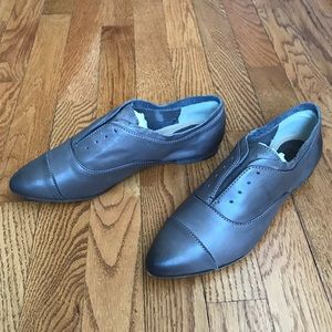 NWT Frye Rose Slip On Oxford